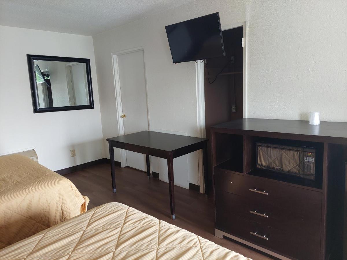 Budget Inn Принстон Экстерьер фото
